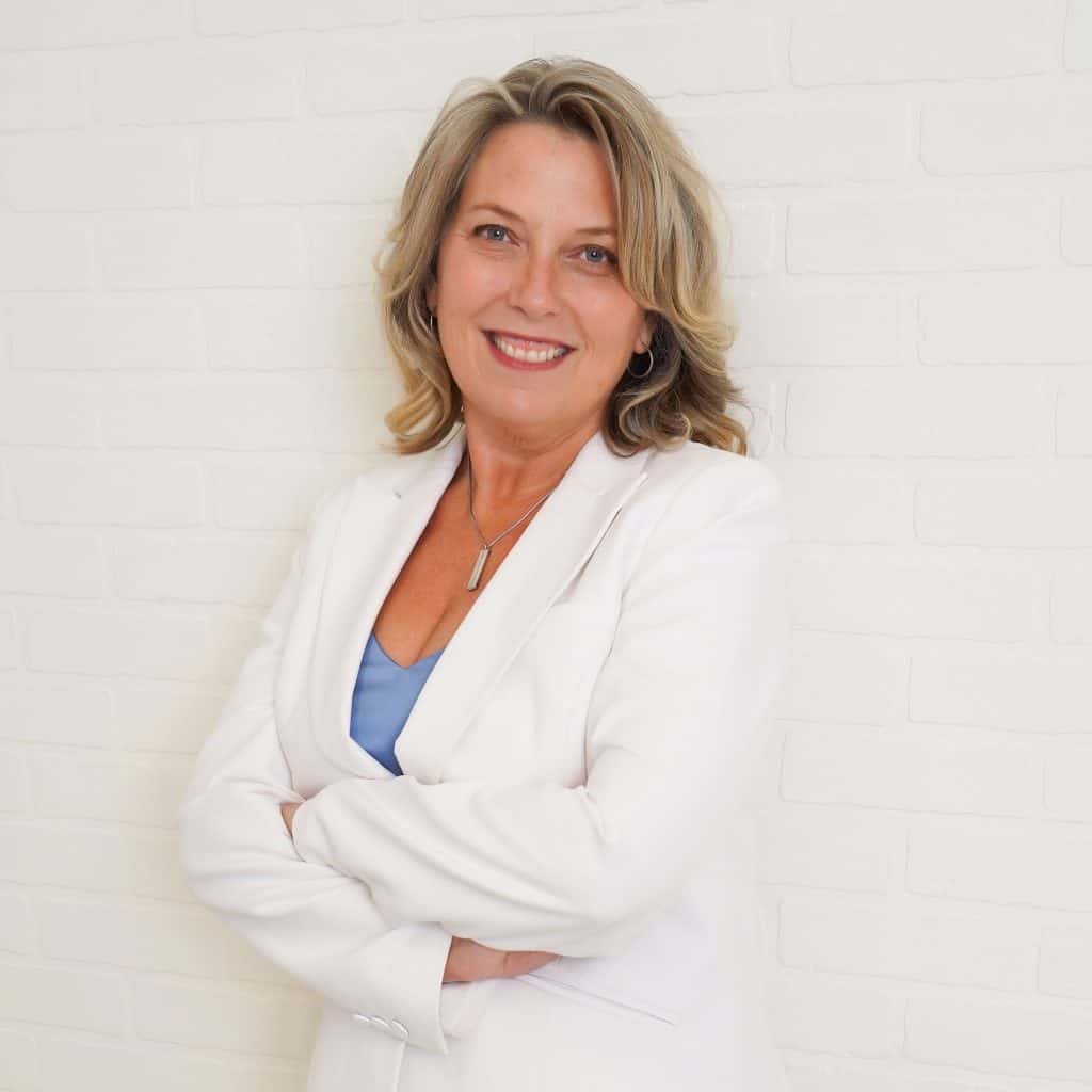 Heather Barrera Realtor® BS.0144882.MGR/PM.0164909 Frank Barrera REALTOR