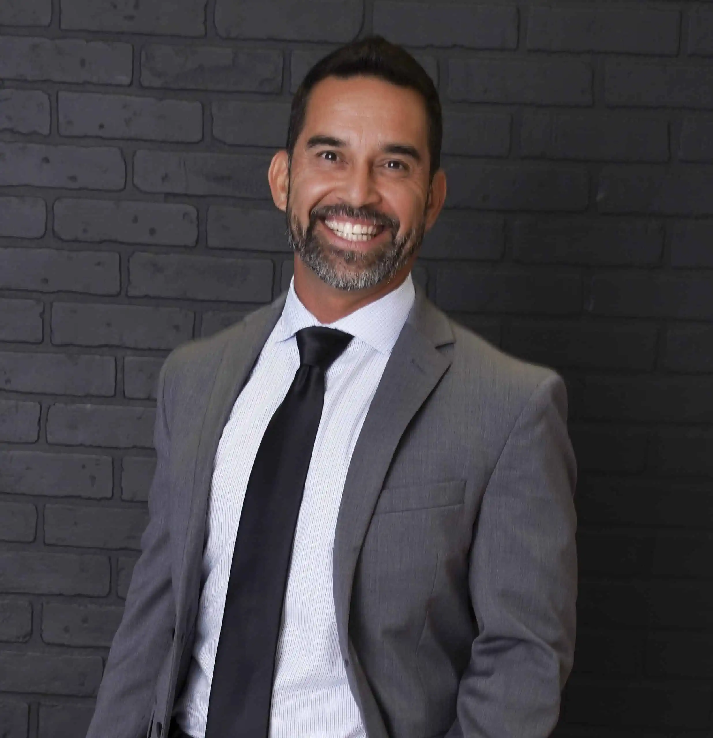 Frank Barrera REALTOR Local expertise committed to helping friends